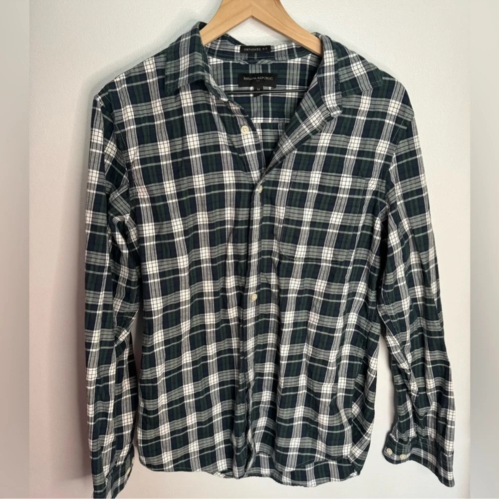 BANANA REPUBLIC 100% Cotton “Untucked Fit” Plaid Shirt Men’s